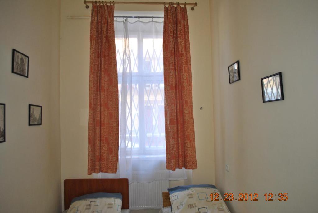 לבוב Hostel Comfort חדר תמונה